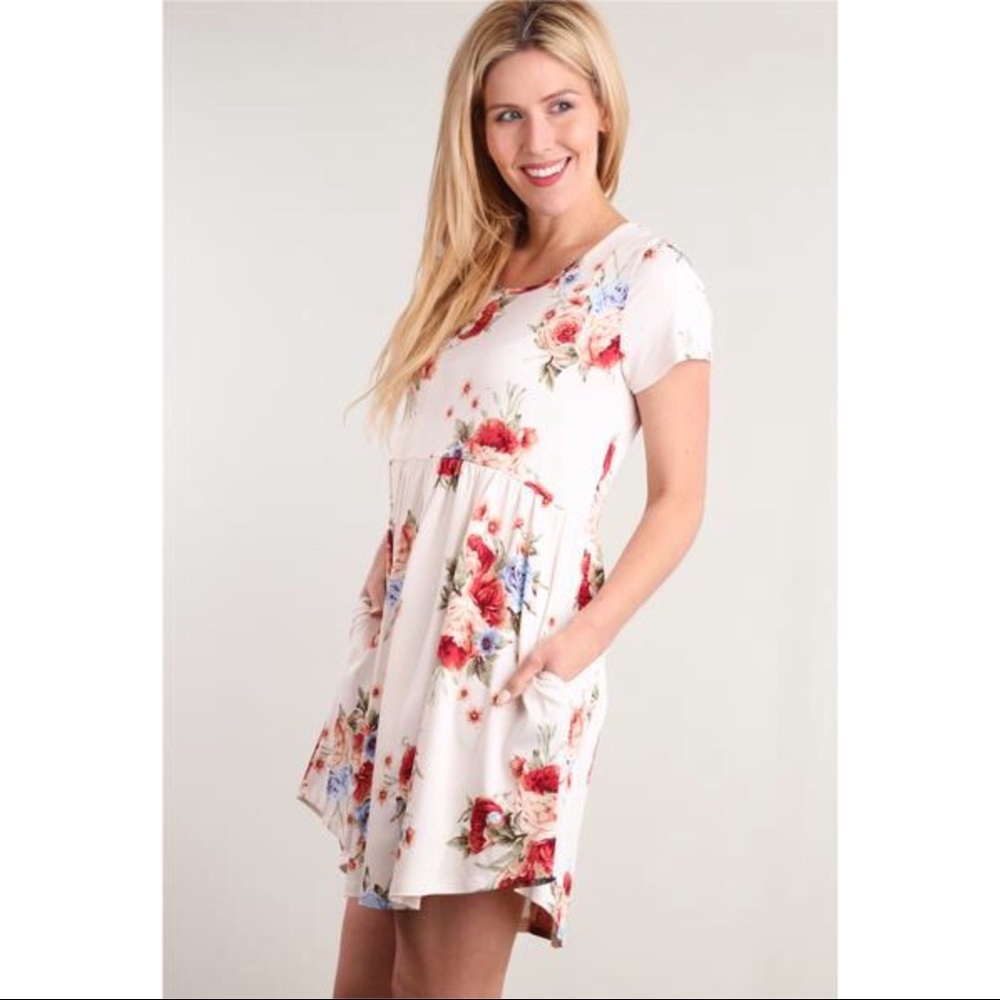 Ivory Floral Pocketed Dress